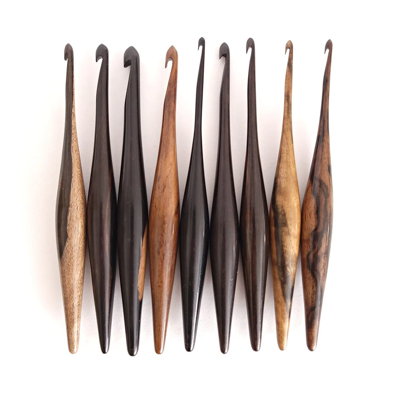 Ebony Streamline Wood Crochet Hooks - Image 4