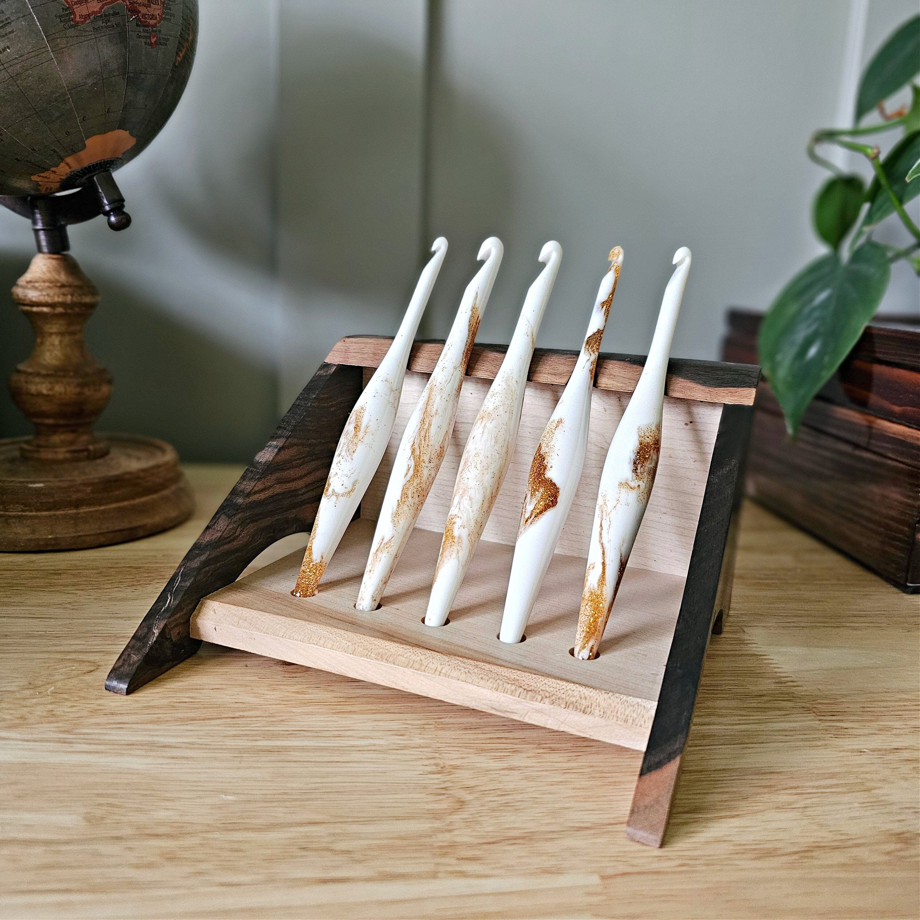 Gemini Streamline Zodiac Crochet Hooks - Image 4