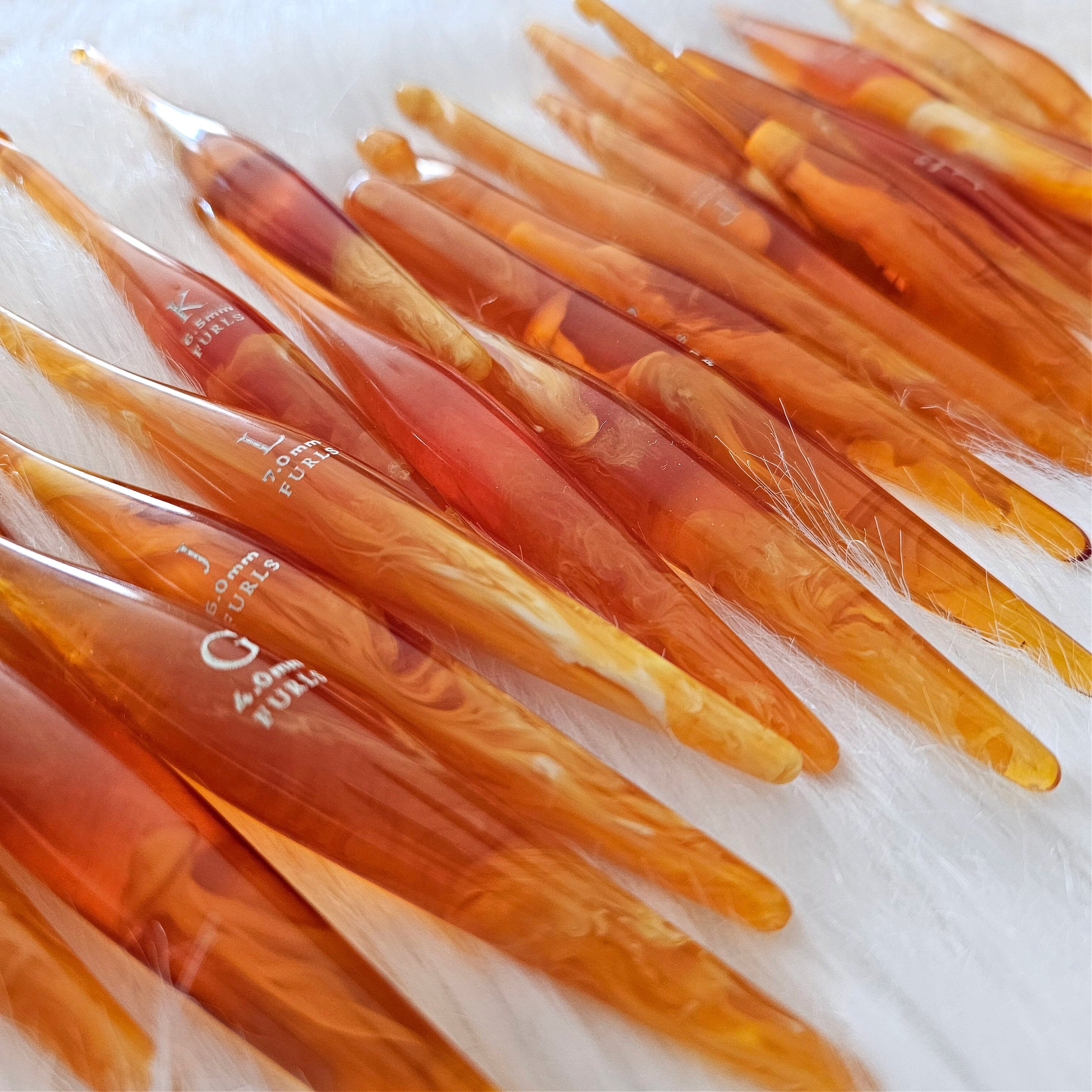 Leo Streamline Zodiac Crochet Hooks - Image 4