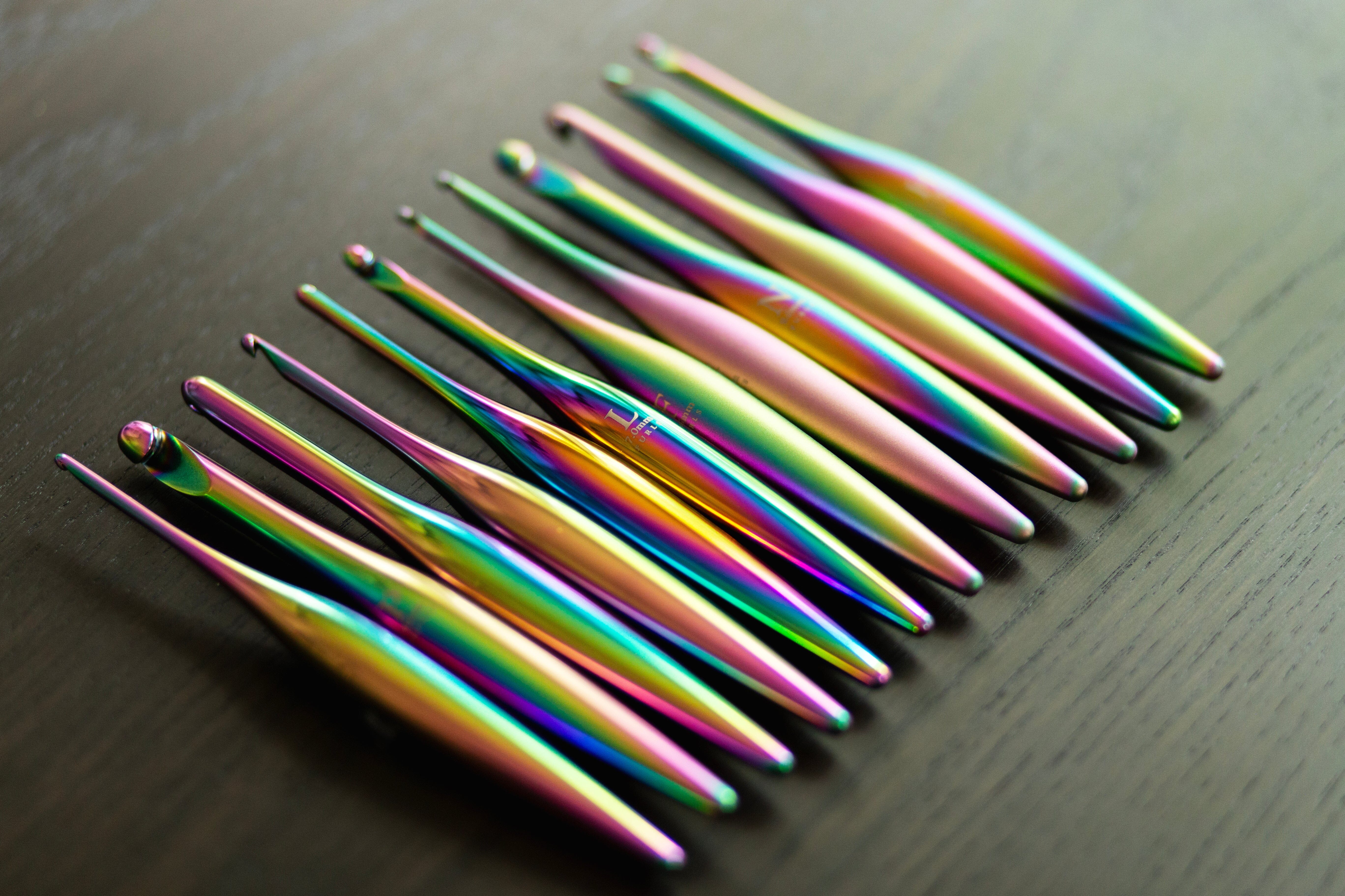 Limited Edition Aura Streamline Metal Crochet Hooks - Image 4