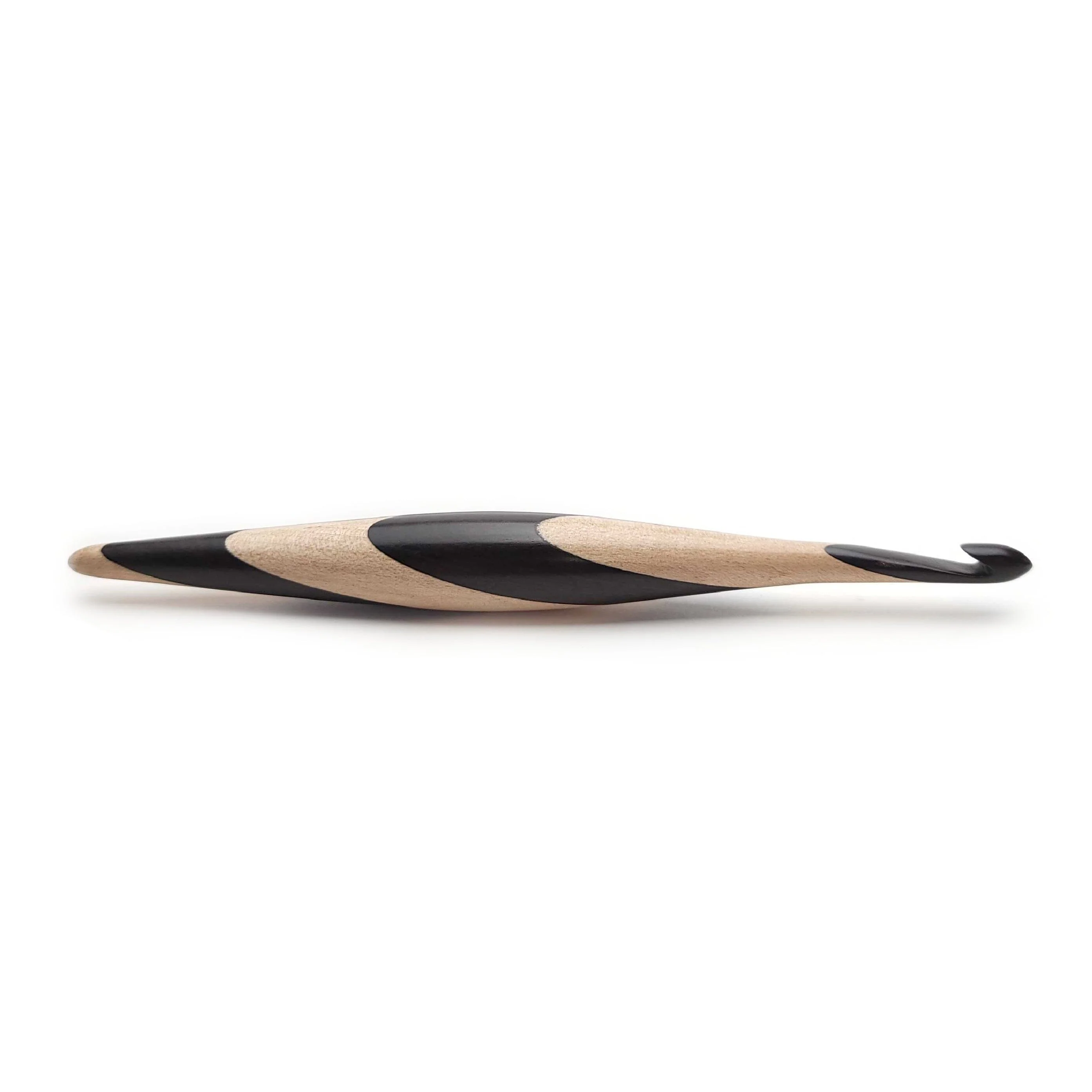Ebony and Maple Striped Streamline Wood Crochet Hook - Image 3