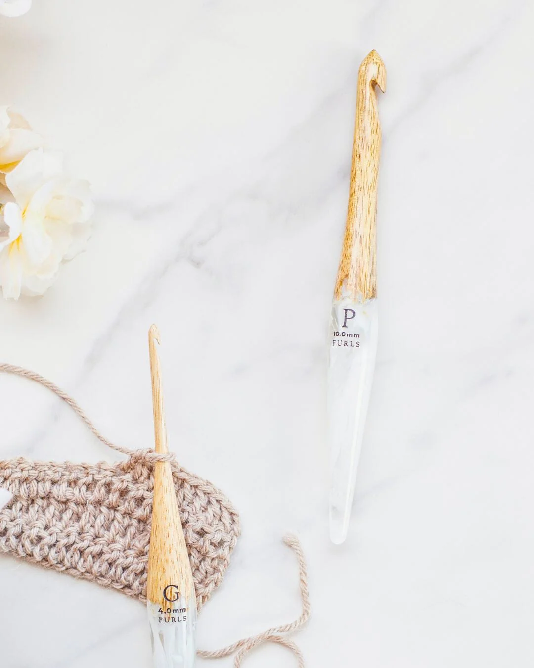 Streamline® Fusion Crochet Hook in Mango + White - Image 3